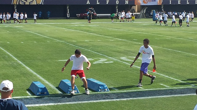 当新项目来“敲门” 滑雪登山首登亚冬会.